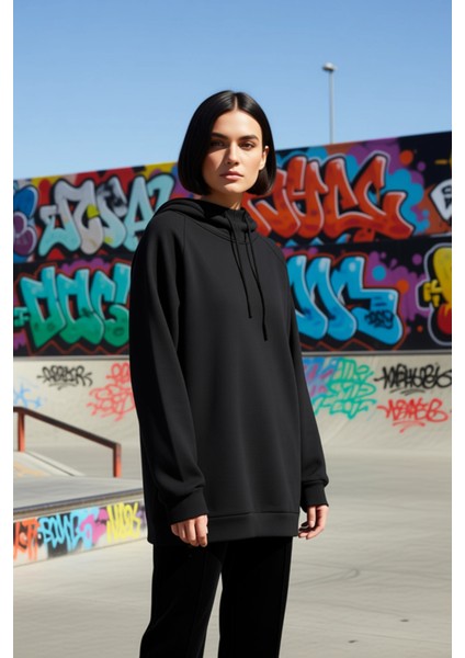 Kadın Kapüşonlu Düşük Kol Uzun Sweatshirt Fonksiyonel Dayanıklı Kaliteli Konforlu Estetik Şık indirimleri