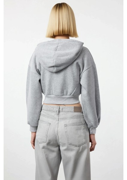 Kadın Kapüşonlu Düşük Kol Fermuarlı Örme Sweatshirt Fonksiyonel Dayanıklı Kaliteli Estetik fırsatları