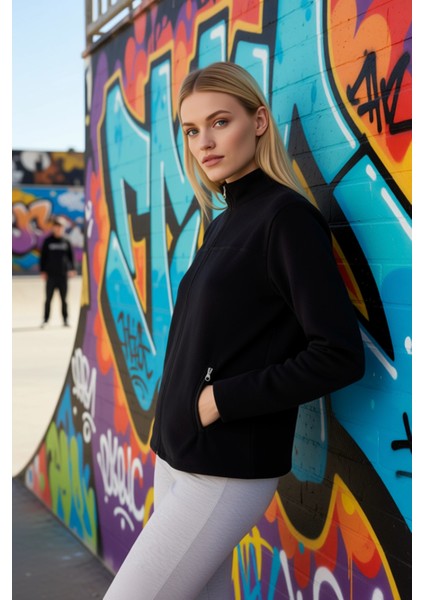 Kadın Dik Yaka Standart Kol Regular Kalıp Fermuarlı Örme Sweatshirt Fonksiyonel Dayanıklı Şık indirimleri