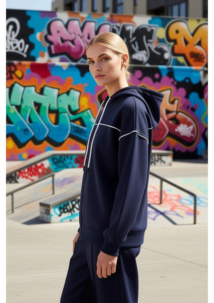 Kadın Kapüşonlu Fermuarlı Düşük Kol Sweatshirt Fonksiyonel Dayanıklı Kaliteli Konforlu Şık indirimleri