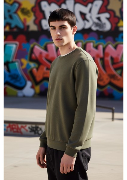 Erkek Bisiklet Yaka Standart Kol Regular Kalıp Sweatshirt Fonksiyonel Dayanıklı Kaliteli Şık indirimleri