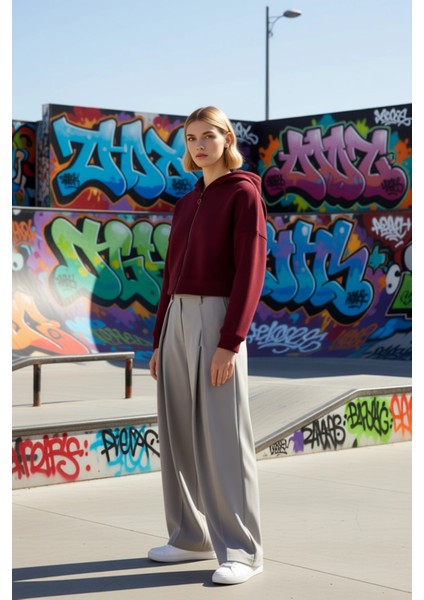 Kadın Kapüşonlu Fermuarlı Düşük Kol Örme Sweatshirt Fonksiyonel Dayanıklı Kaliteli Estetik indirimleri