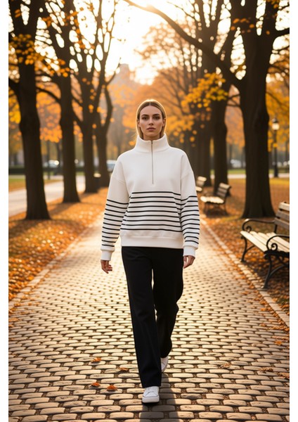 Kadın Dik Yaka Düşük Kol Fermuarlı Çizgili Oversize Kalın Örme Sweatshirt Fonksiyonel Spor