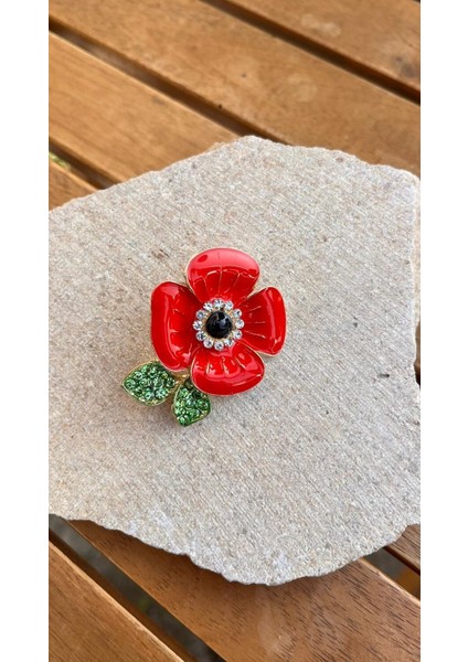 Kırmızı Çiçek Broş