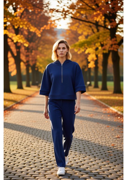 Kadın Kapüşonlu Truvakar Kol Fermuar Detaylı Oversize Sweatshirt Fonksiyonel Dayanıklı Şık