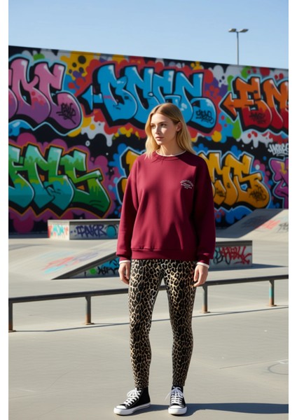 Kadın Bisiklet Yaka Düşük Kol Oversize Kalıp Nakış Detaylı Sweatshirt Fonksiyonel Kaliteli indirimleri