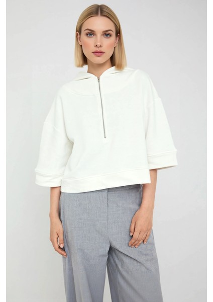 Kadın Kapüşonlu Truvakar Kol Fermuar Detaylı Oversize Sweatshirt Fonksiyonel Dayanıklı Şık modelleri