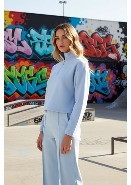 Kadın Dik Yaka Düşük Kol Fermuarlı Regular Kalıp Örme Sweatshirt Fonksiyonel Dayanıklı Şık indirimleri