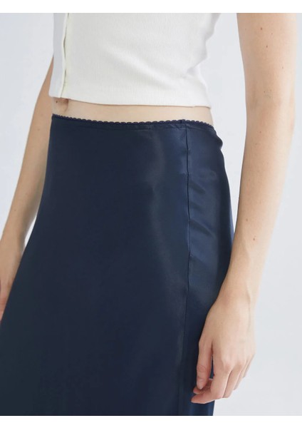 Xsıde Lacivert Beli Lastikli Volanlı Saten Etek modelleri