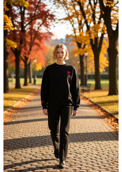 Kadın Bisiklet Yaka Düşük Kol Nakışlı Regular Kalıp Sweatshirt Fonksiyonel Dayanıklı Rahat