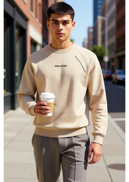 Erkek Bisiklet Yaka Reglan Kol Slogan Baskılı Regular Kalıp Sweatshirt Fonksiyonel Estetik fiyatları