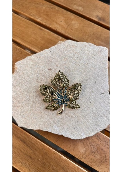 Taşlı Yaprak Broş fiyatları