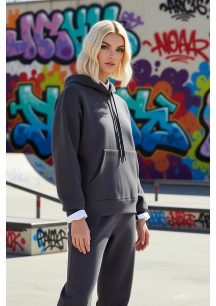 Kadın Kapüşonlu Düşük Kol Uzun Kollu Oversize Örme Sweatshirt Fonksiyonel Dayanıklı Modern indirimleri