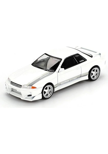 1/64 Nissan Skyline Gt-R (R32) Veilside Combat C-I White Model Araç