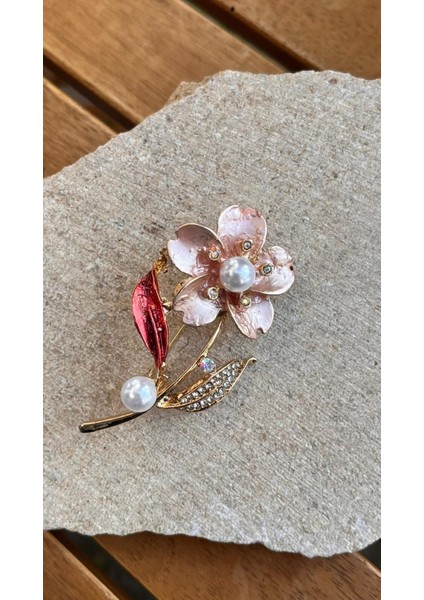 Incili Çiçek Broş