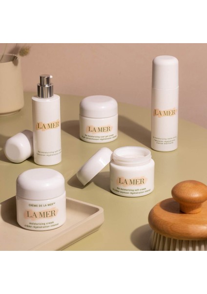 Koyu Renk Görünümlerini Azaltan Sıkılaştırıcı & Kırışıklık Karşıtı Bakım Serumu 30ML indirimleri