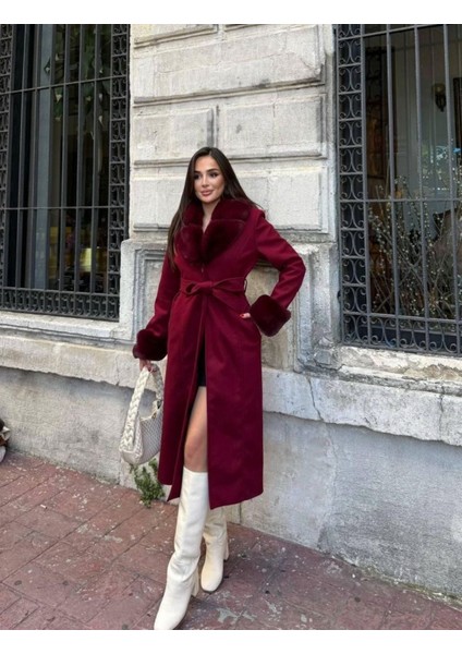 Bayan Bordo Yakası ve Kolları Kürklü Uzun Düğmeli Kuşaklı Kaşe Kaban fiyatları