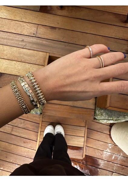 14 K Altın Kaplama Dikey Çubuk Detaylı Bileklik