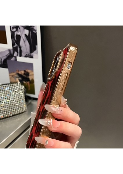 iPhone 14/15 Plus Uyumlu Leopar Baskılı Deri Kenarları Taşlı Kılıf indirimleri