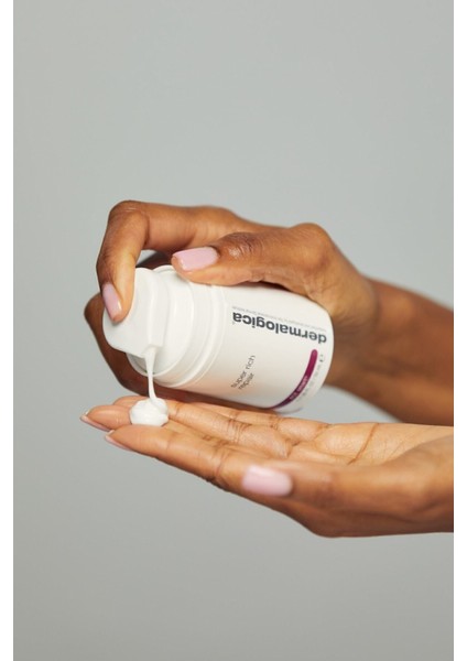 Olgun Ciltler Için Kırışıklık ve Ince Cizgi Karşıtı Super Rich Repair Sıkılaştırıcı Krem 50 ml fiyatları