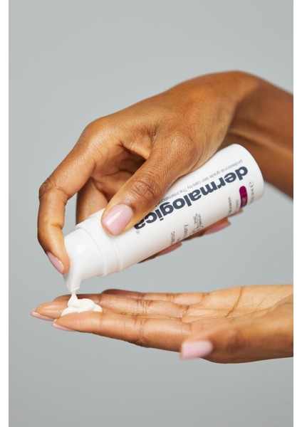 Dynamic Skin Recovery Cilt Yaşlanma Belirtilerini Azaltmaya Yardımcı SPF50 Nemlendirici Bakım 50ML fiyatları