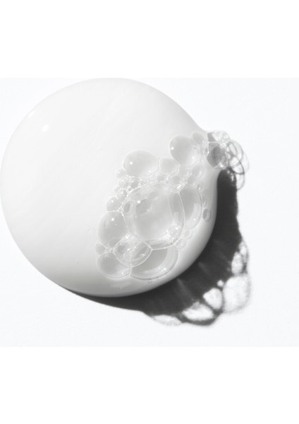 Curl Manifesto Bukle Belirginleştirici Kabarma ve Elektiriklenem Karşıtı Şampuan 250 ml