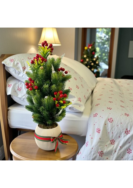 Yapay Çam Ağacı ve Kokinalar Özel Tasarım 55 cm Yılbaşı Ev Dekorasyon Plastik Saksı Yapay Çiçek
