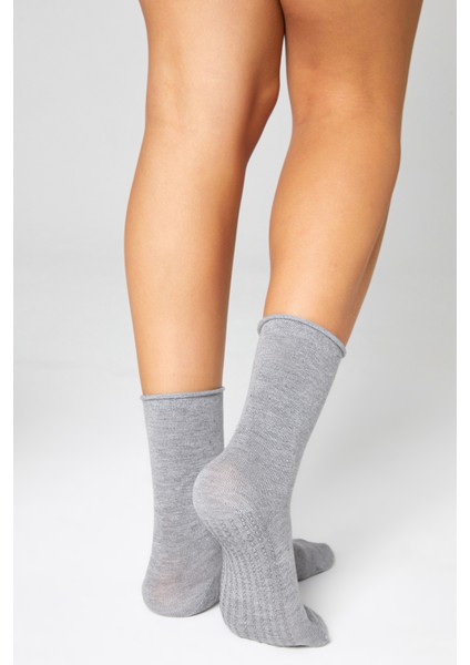 Bambu Kaydırmaz Taban Silikon Baskı Umre Tavaf Umre Hamile Yoga Gri Lastiksiz Çorap 3'lü modelleri