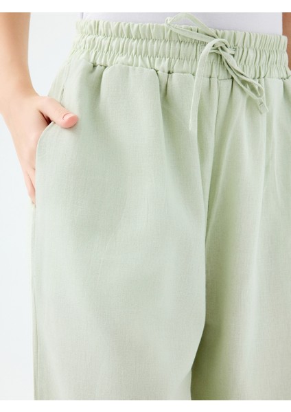 Regular Fit Kadın Pantolon fırsatları