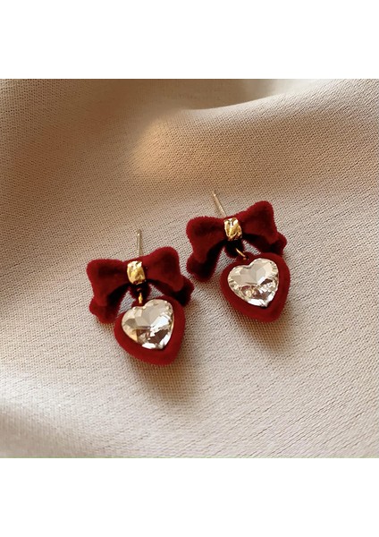 Avrupa ve Amerika Birleşik Devletleri'nde Gümüş Iğne Yapay Zirkonya Kristal Modelleri Aşk Küpeleri Moda (Yurt Dışından)