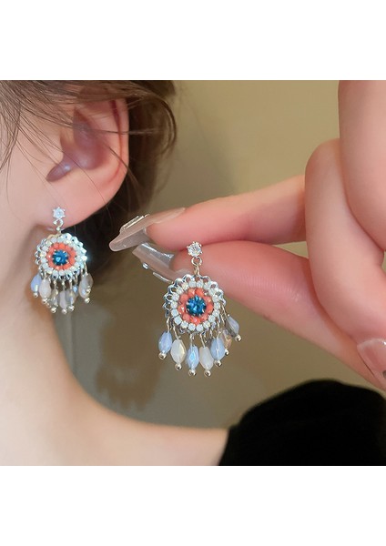 Avrupa ve Amerika Birleşik Devletleri'nde Gümüş Iğne Yapay Zirkonya Kristal Modelleri Aşk Küpeleri Moda (Yurt Dışından)