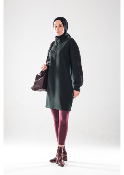 2297_KADIN Fermuarlı Dik Yaka Ara Biye Detaylı Tesettür Tunik – Pamuklu Pike Kumaş, Şık Spor Elbise