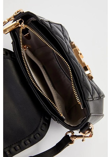 Siyah Dikdörtgen Metal Kilit Omuz Çantası 930428 indirimleri