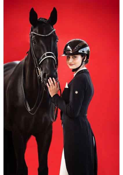 Pikeur Airluxe Chrome Long Visor Premium Binicilik Kaskı fiyatları