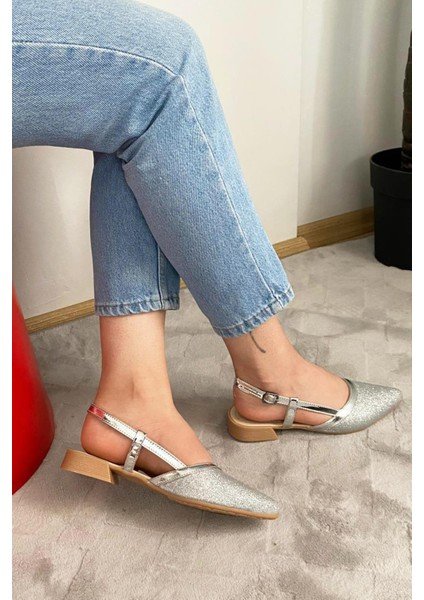 Kadın Tena Gümüş Simli Arkası Acık Sivri Burun Günlük Babet