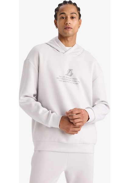 F3876AXGR519 Gri Nba Los Angeles Lakers Boxy Fit Kapüşonlu Skuba Dalgıç Kumaş Sırt Baskılı Sweatshirt fırsatları