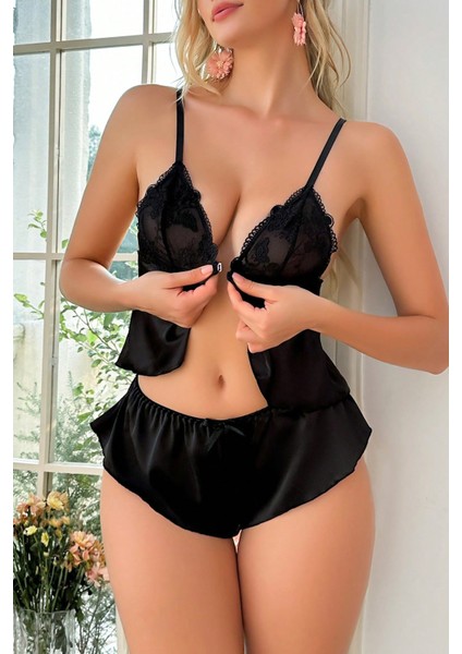 Kadın Siyah Önü Klips, Göğsü Dantel Detaylı Mini Şortlu Takım modelleri
