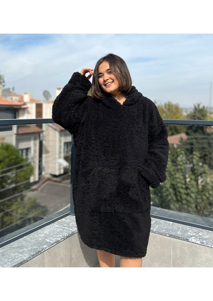 Giyilebilir Battaniye – Kapüşonlu Oversize Peluş Rahatlık