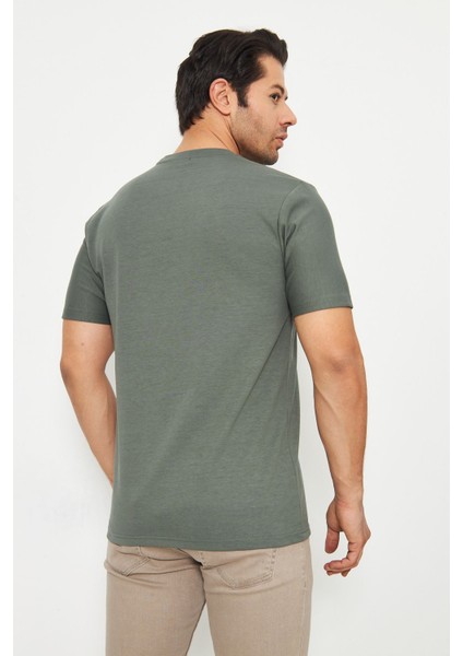 Erkek Sade Basic Bisiklet Yaka 2 Ip Rahat Ferah Dokulu Kumaş Günlük Kullanıma Uygun T-Shırt fırsatları