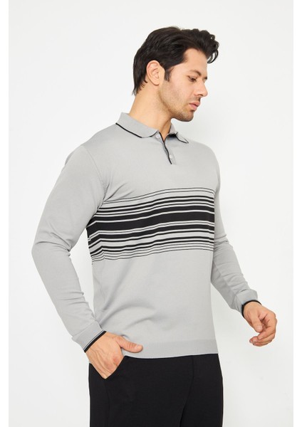 Erkek Göğüs Çizgili Örme Kazak Şık ve Rahat Günlük Kullanıma Uygun Düğmeli Polo Yaka Kısa Kol Kazak indirimleri