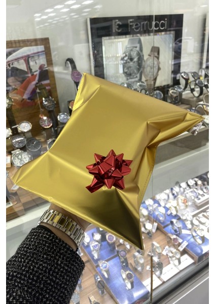 Bileklik Model Kordon Çelik Kasa Kadın Kol Saati, Bileklik Hediye Gümüş Renk ZMFER208 fırsatları