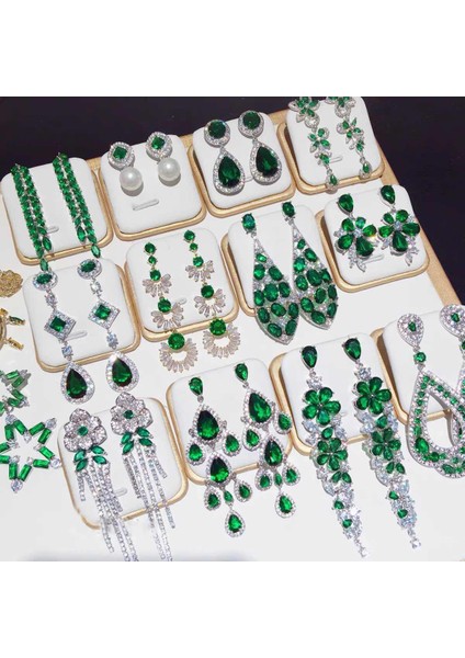 Gümüş Iğne Zümrüt Elmas Yaprak Püskül Küpe Hafif Lüks Kıdemli Küpe Duygusu Avrupa ve Amerika Birleşik Devletleri'nde Kadın Küpeleri Küpe Tasarımı Niş (Yurt Dışından) fiyatları