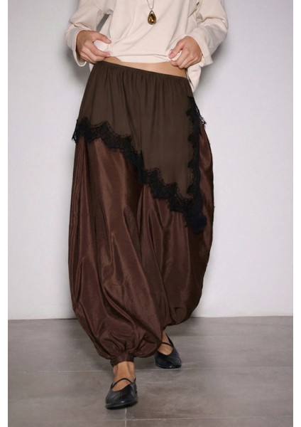 Dantelli Yan Yırtmaçlı Asimetrik Mini Jarse Etek fiyatları