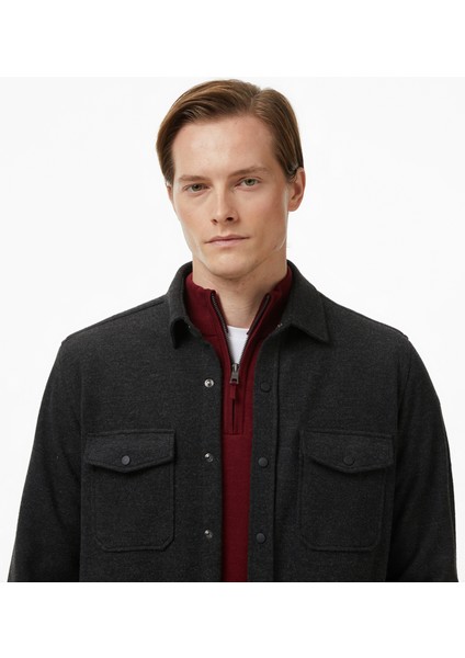 Erkek Siyah Classic Fit Gömlek W57412T.00E fırsatları