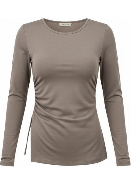 Beli Büzgülü Belden Oturtmalı Yandan Yırtmaçlı Bluz indirimleri