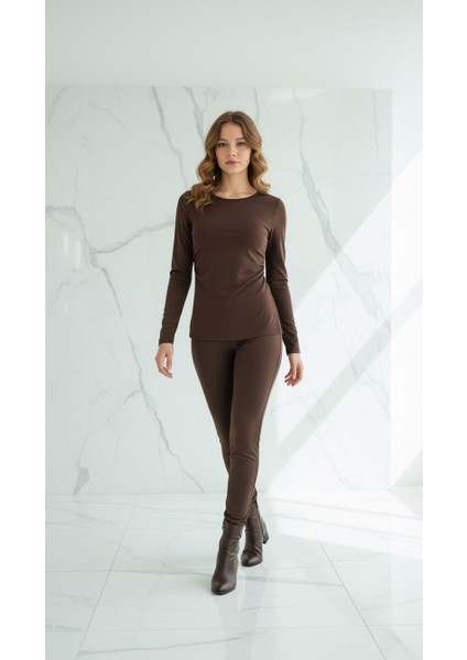 Beli Büzgülü Belden Oturtmalı Yandan Yırtmaçlı Bluz