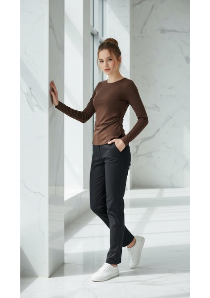 Beli Büzgülü Belden Oturtmalı Yandan Yırtmaçlı Bluz fiyatları