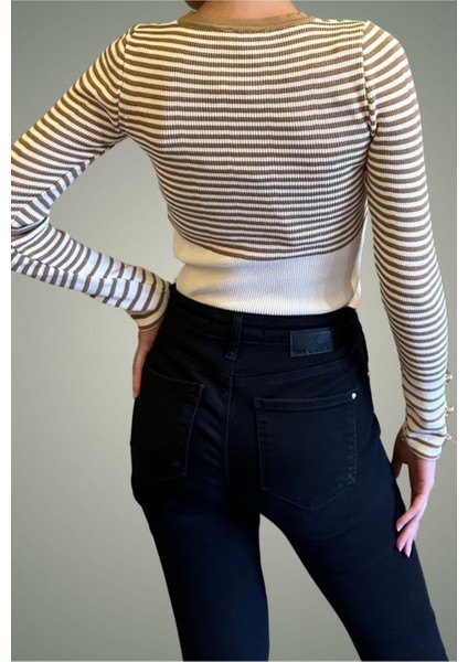 Çizgili Triko Kazak 24K190064 fırsatları