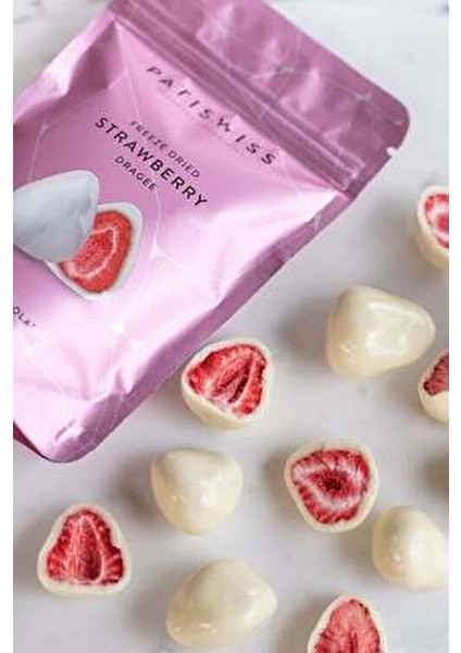 Beyaz Çikolatalı Çilek Draje 80g %88 Beyaz Çikolata ile Tatlandırılmış Lezzetli Atıştırmalık
