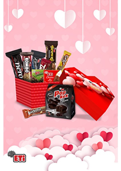 Çikolata Kalp Hediye Kutusu Antep Fıstıklı 11 Adet Lezzetli Ürün İçeren Özel Paket fırsatları